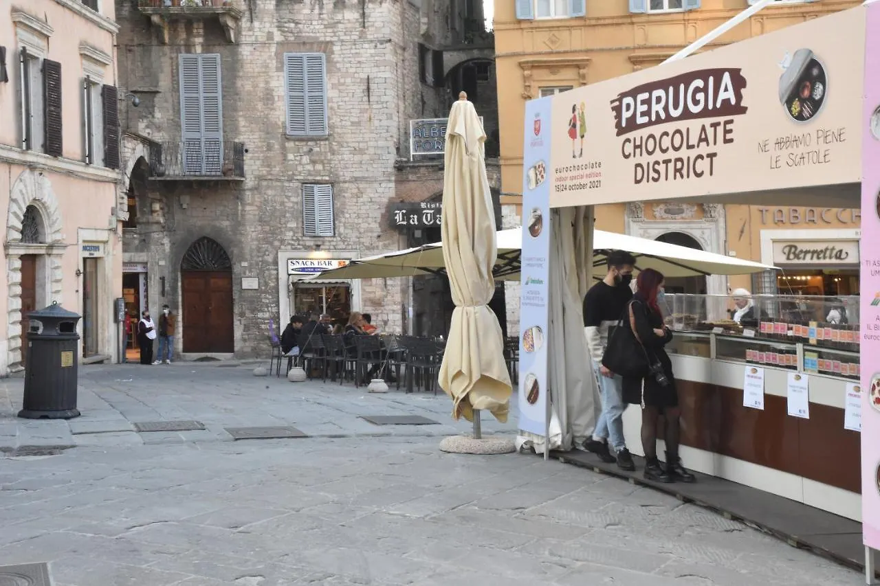 Monolocale Su Corso Vannucci 2+2 Perugia 0*,